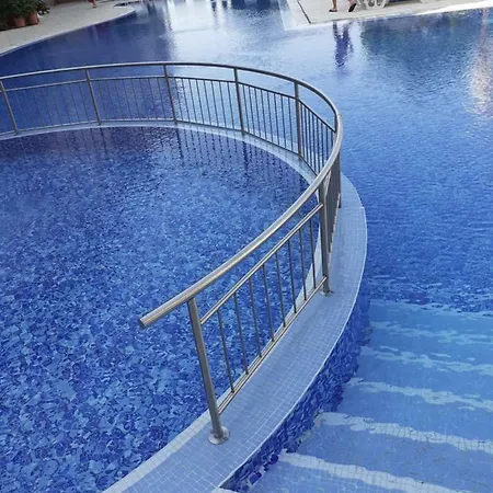 Fortnoks Xolidey Апартамент